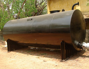 main oil storage tank